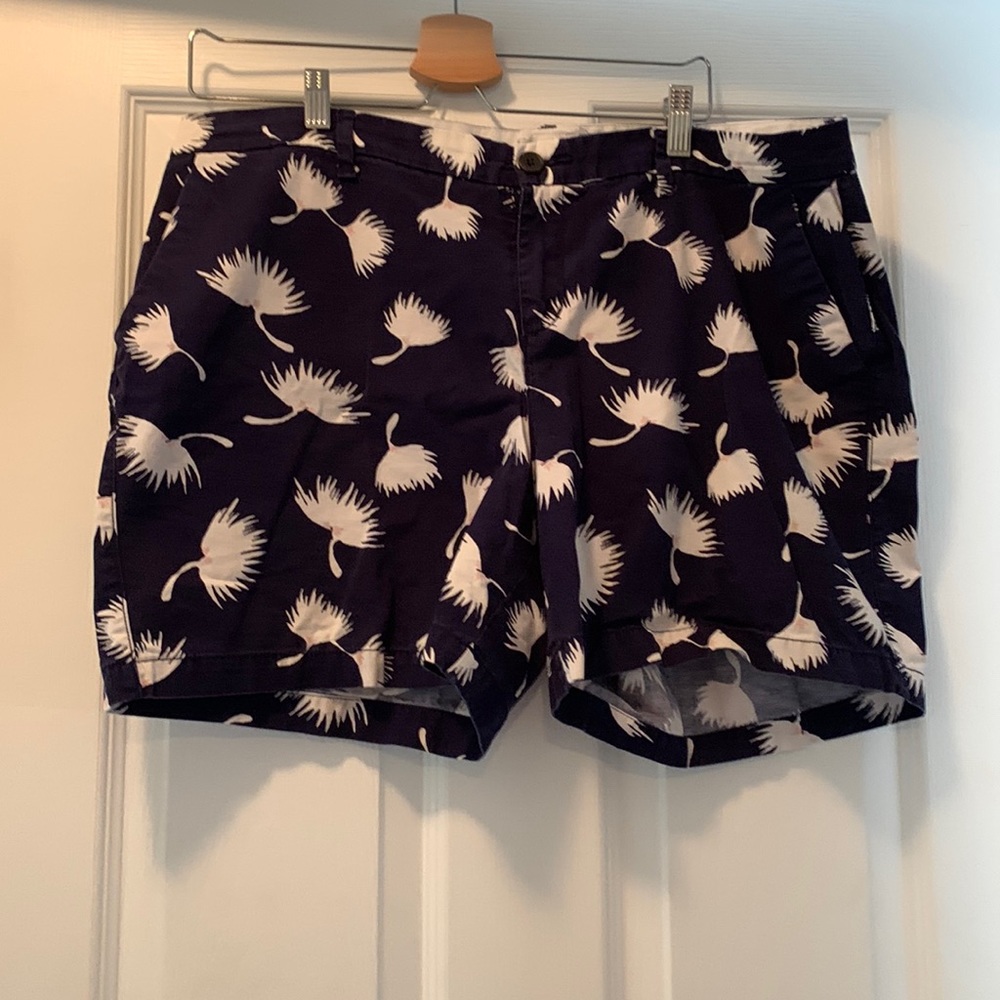 OLD NAVY navy and white floral shorts